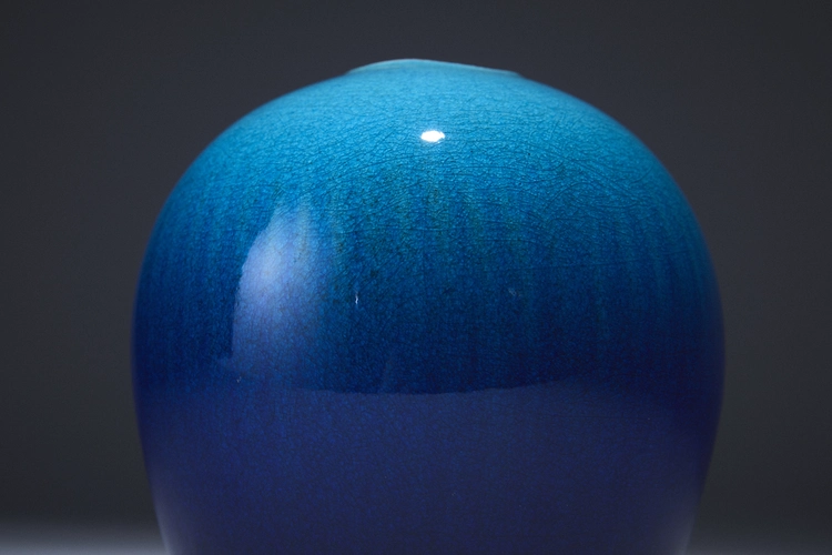 Small blue Vase 