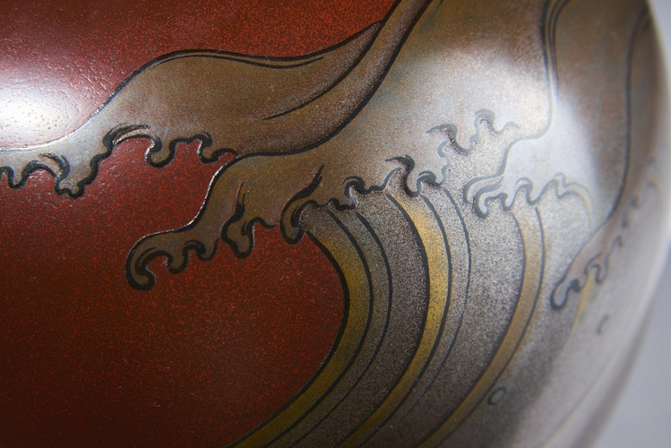 Kanshitsu lacquer vase