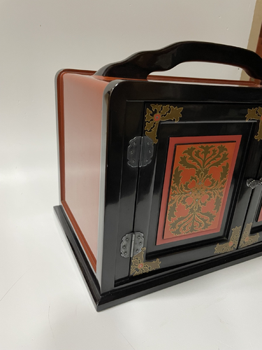 Portable Cabinet with Hosoge-Inspired Floral Design