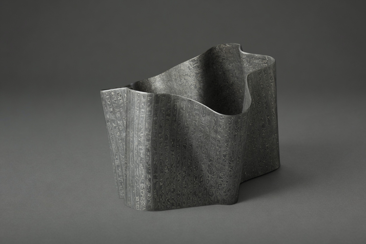 Damast Sculpture 