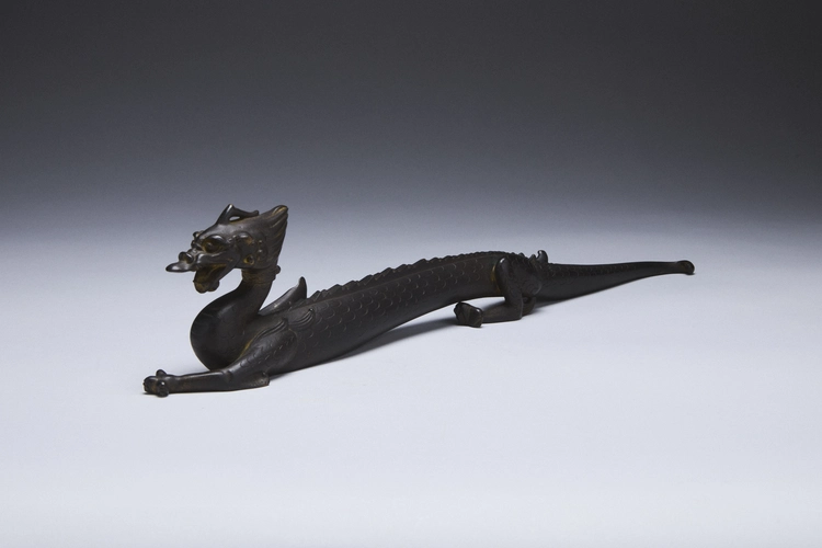 Okimono of a dragon 