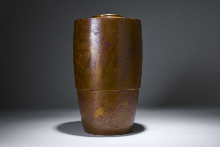 Large bronze vase 