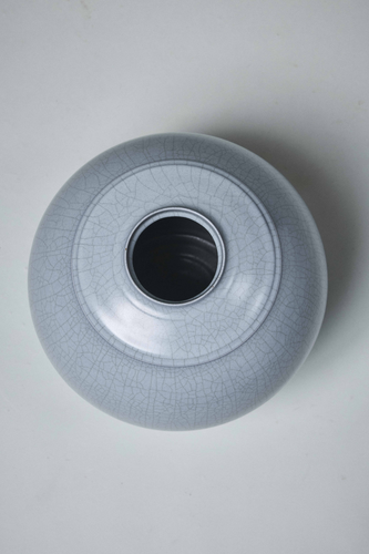 Lavender-glazed Vase 