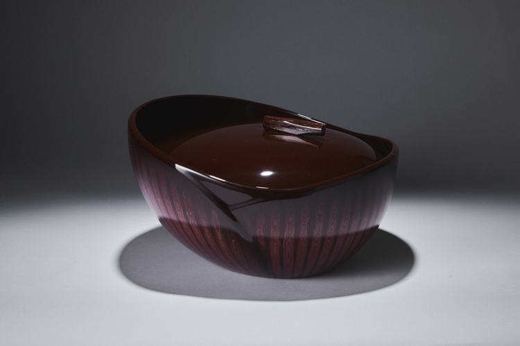 Dry Lacquered lidded container in kinma filled-in Lacquer 