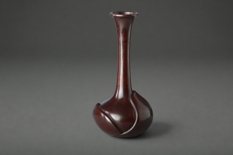 Large bronze vase 'Hope'
