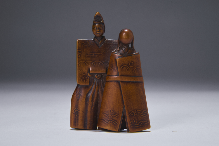 Boxwood Netsuke of a pair of Tatebina dolls