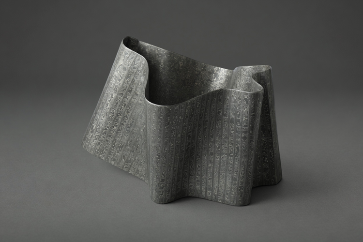 Damast Sculpture 