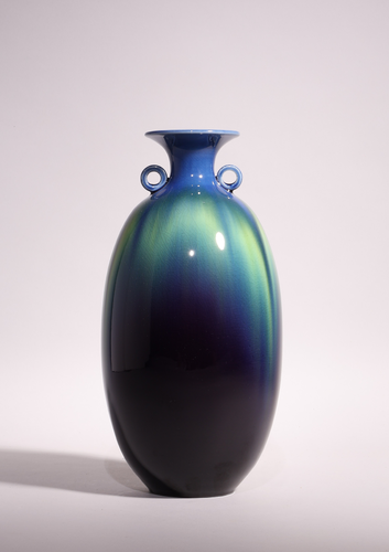 Small vase with ears